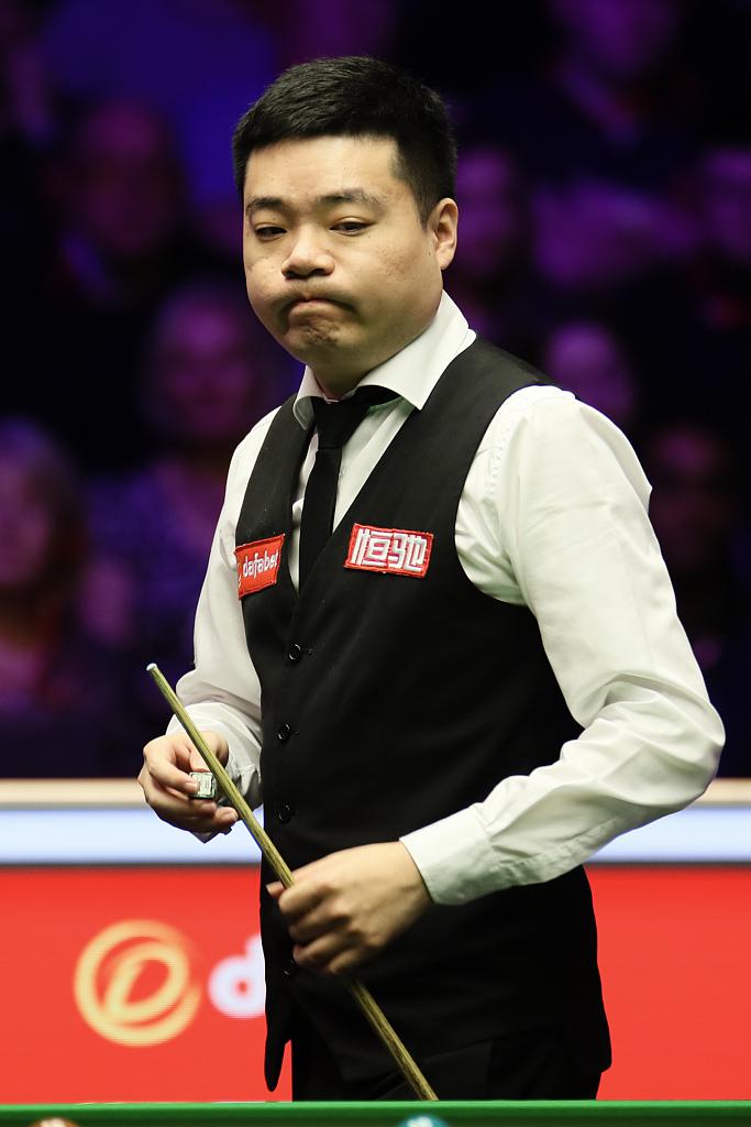 也能在底角 也能在底角