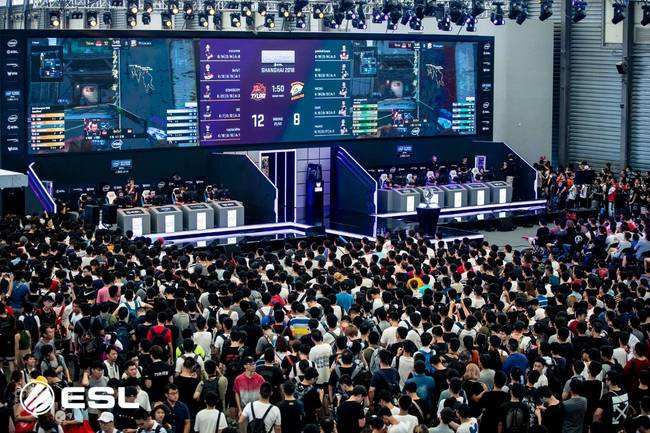 开局惯性更 开局惯性更