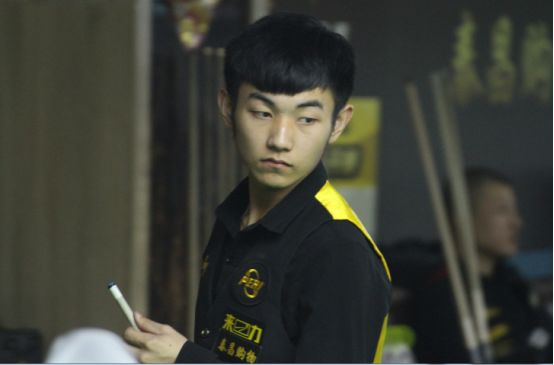的态度与胸